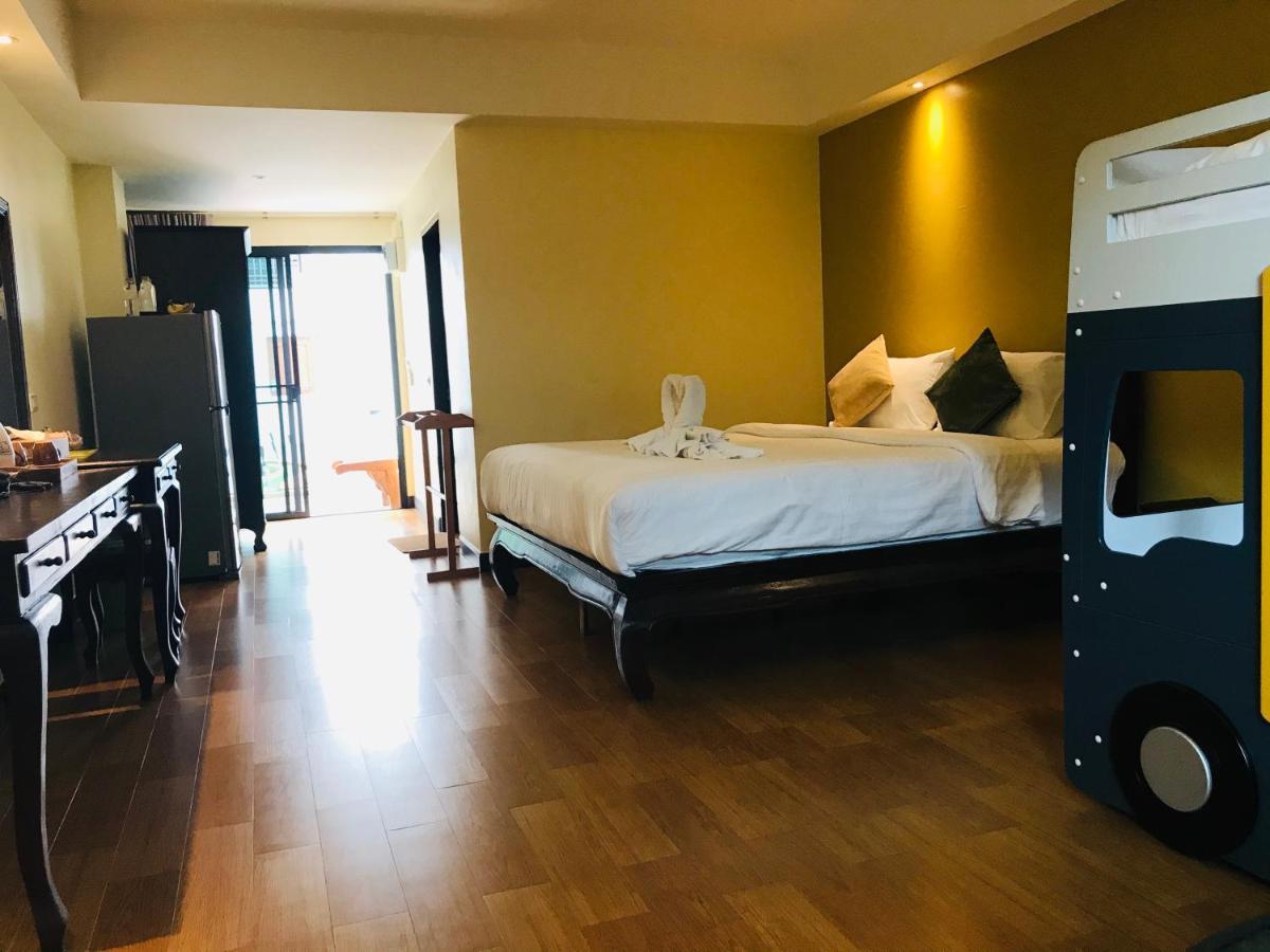Hotel Baan Sang Singh
