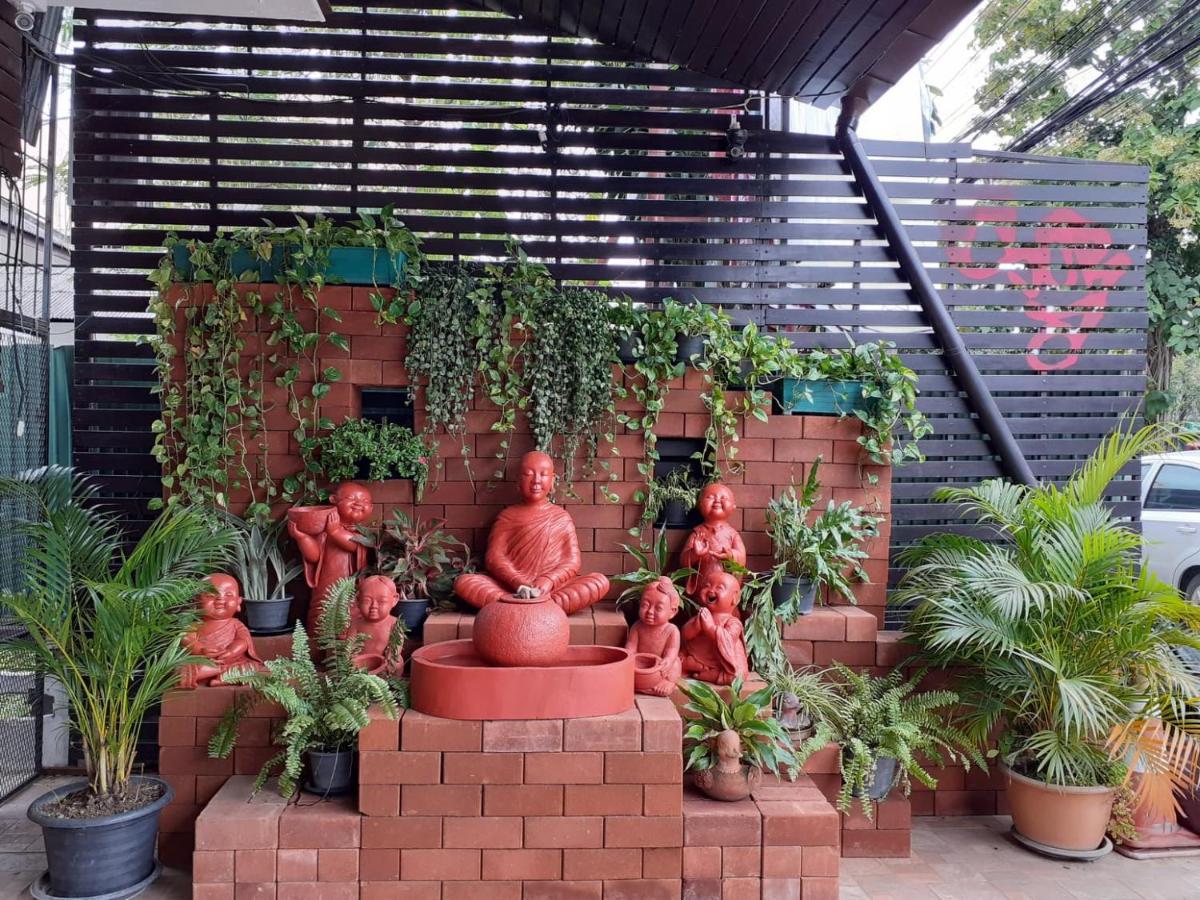 Inncome Hostel