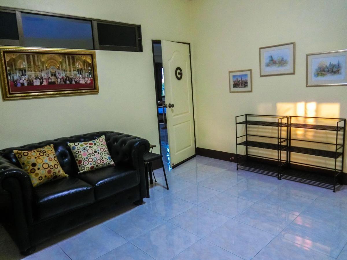 Inncome Hostel Chiang Mai