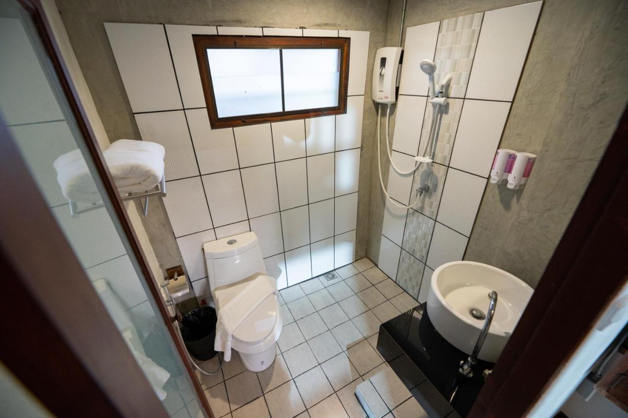 Hotel Chirin ฌิรินทร์โฮม Chiang Mai