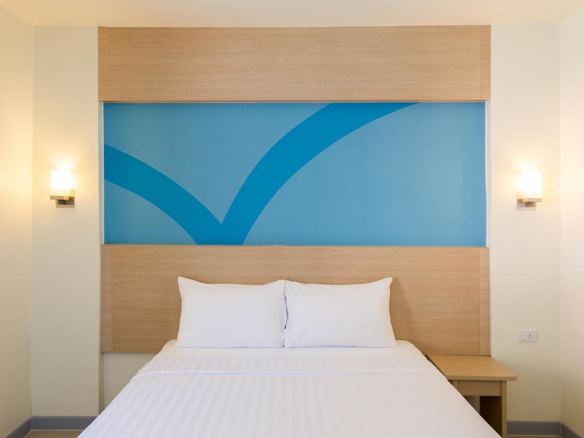 Hop Airport Hotel 2*
