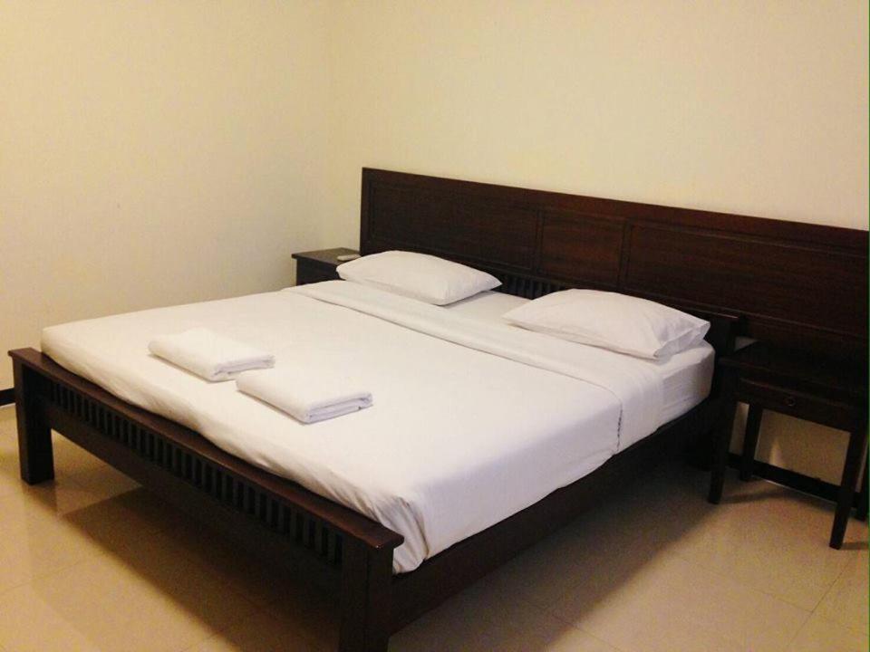 Natee Place 2*