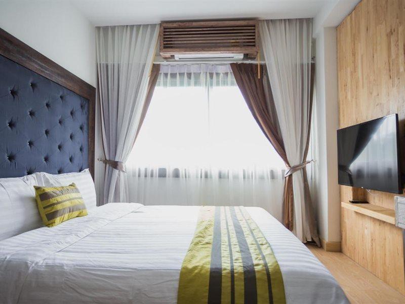 Ibooking Trams Square Hotel