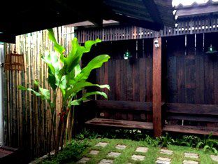 Sirikamsan House Casa de hóspedes Chiang Mai