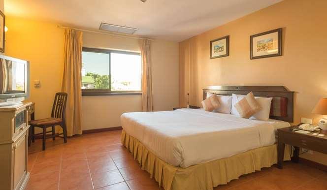 Hotel Night Bazaar Place 3*