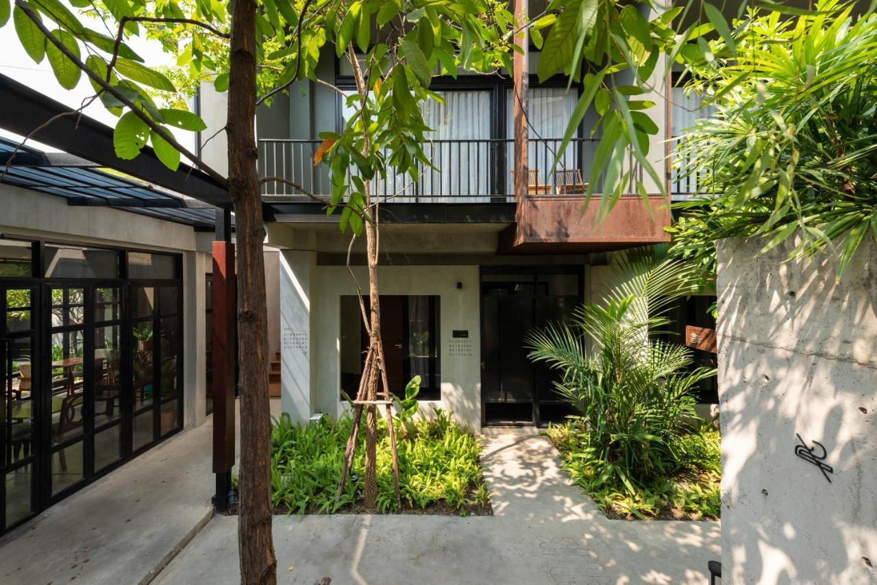 Hotel Cherlock