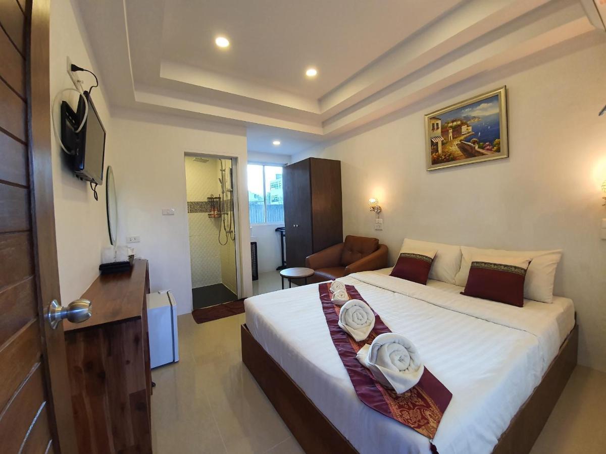 Heritage House 3*