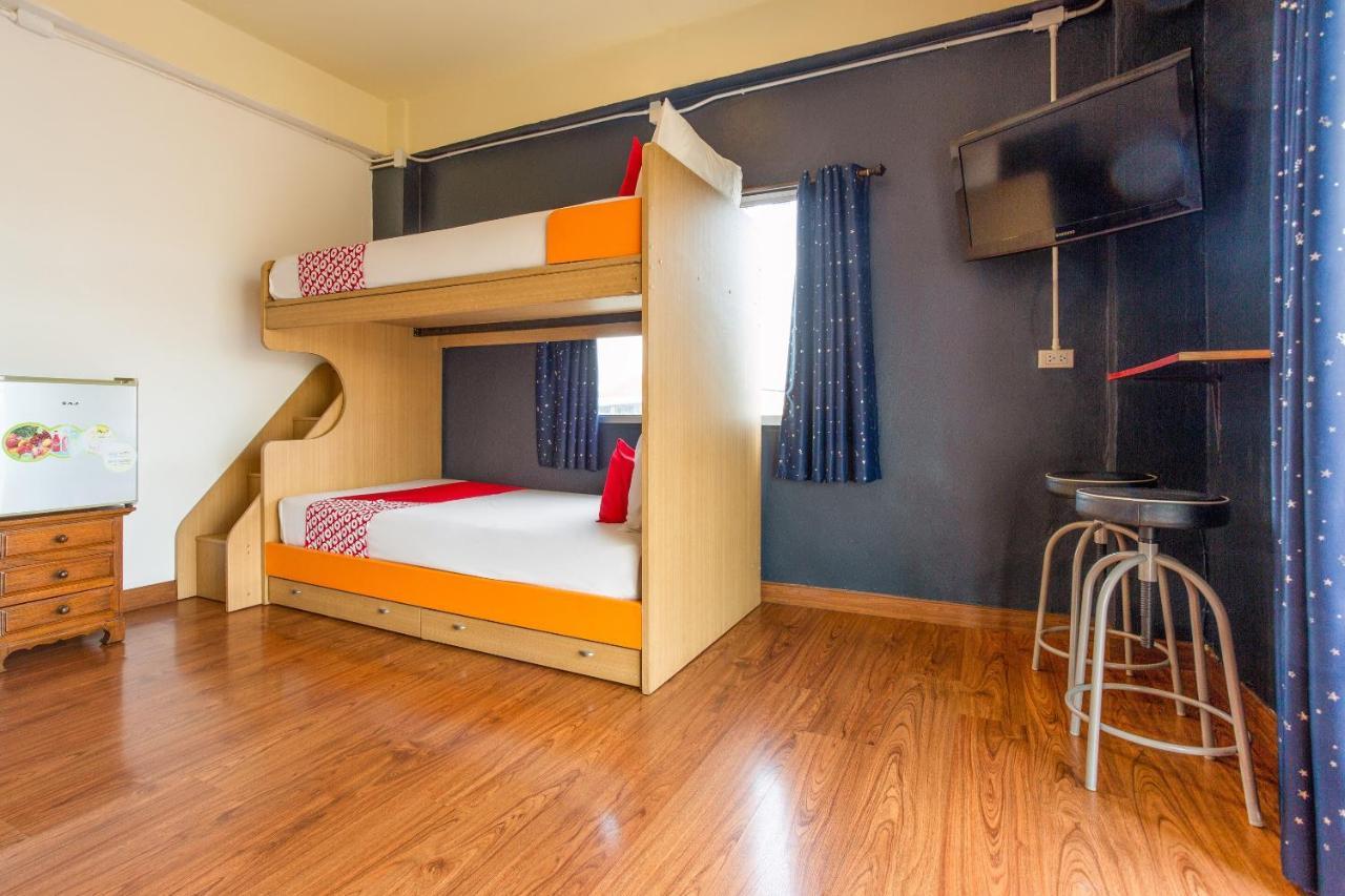 Yak Hotel 2*