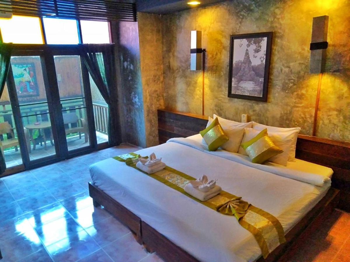 De Wiang Kum Kam Hotel Chiang Mai
