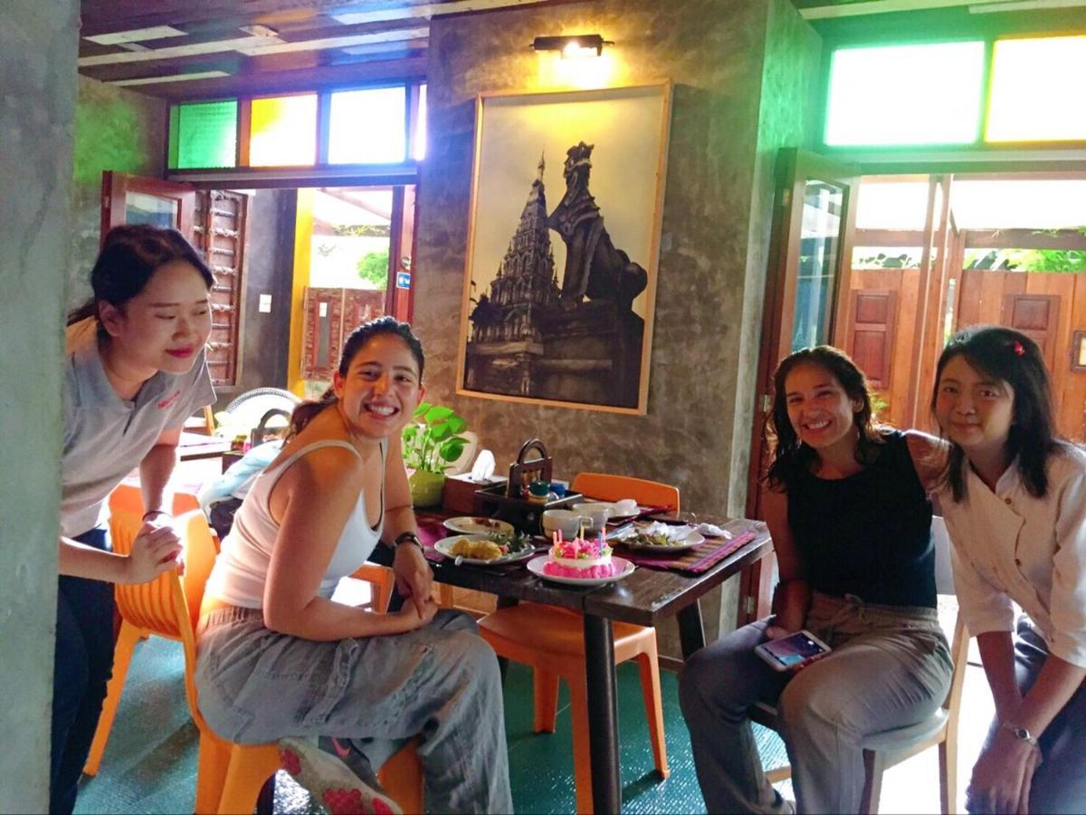 De Wiang Kum Kam Chiang Mai