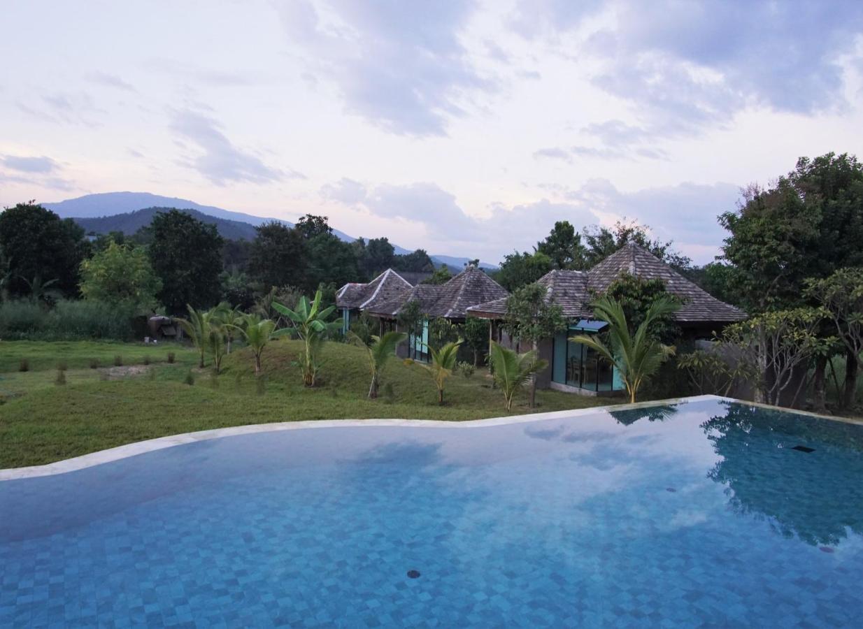 Hideaway 4*
