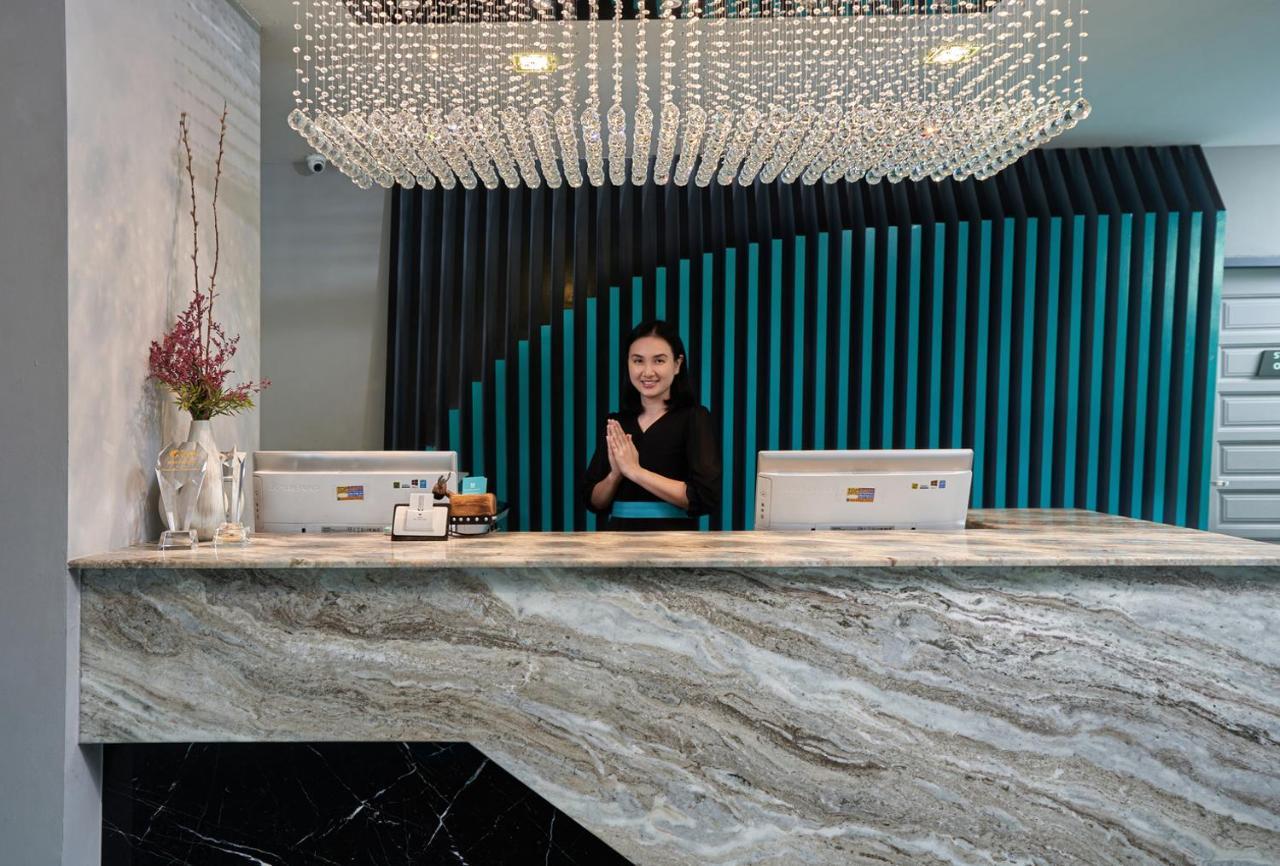 Cross Vibe Decem Nimman Hotel Chiang Mai