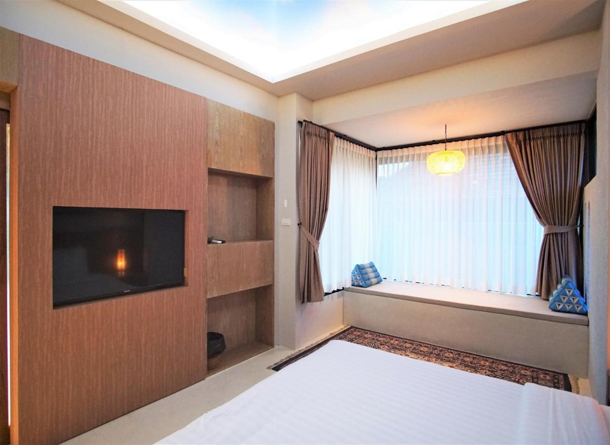 Bed & Breakfast Hideaway 4*