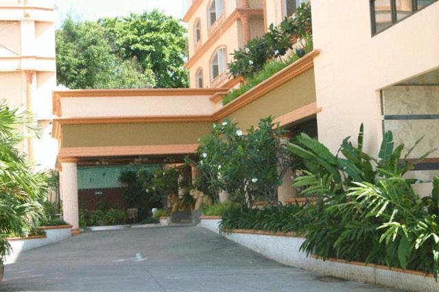 Hotel Chiangmai Ratanakosin 3*