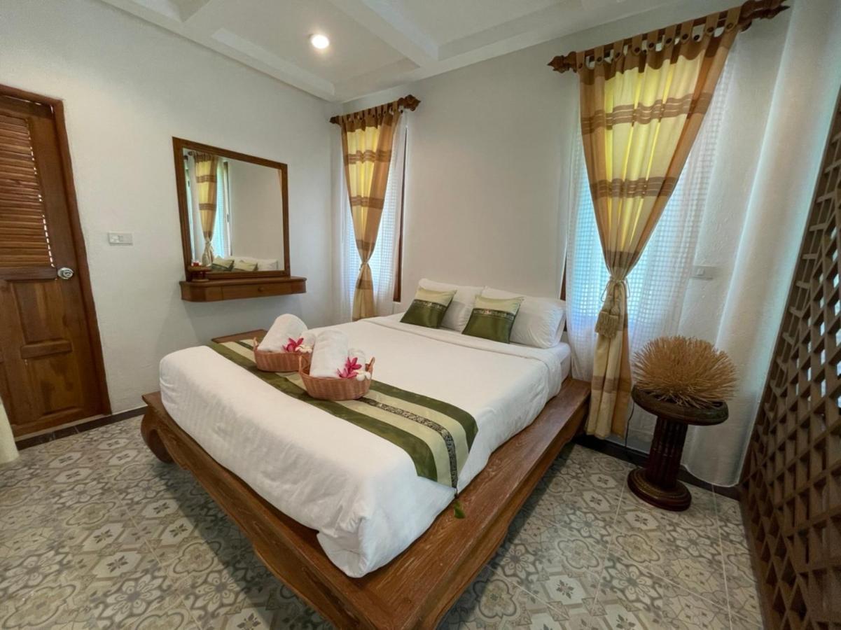 Green Tree Resort *