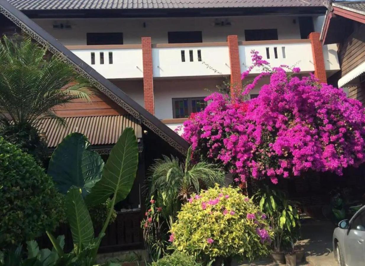 Little Guest house *