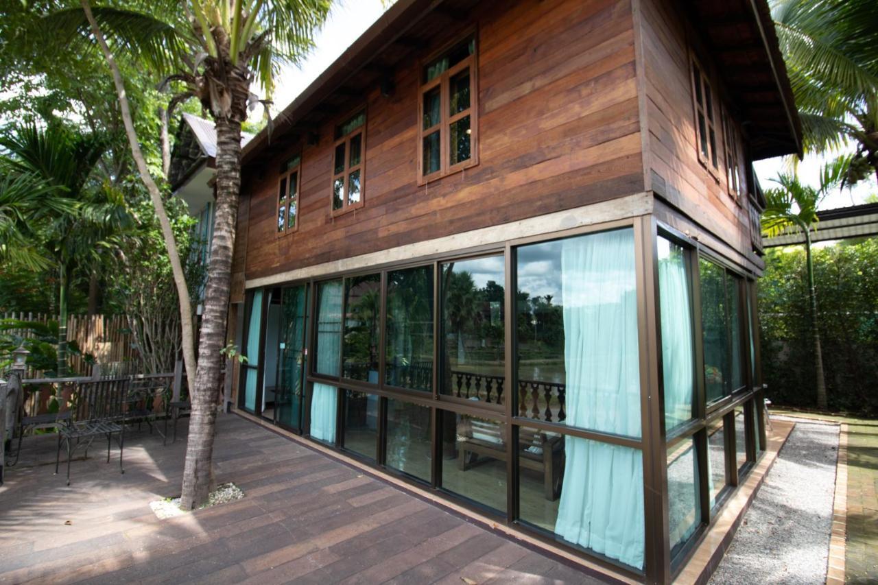 Hotel Royal Train Garden Chiang Mai