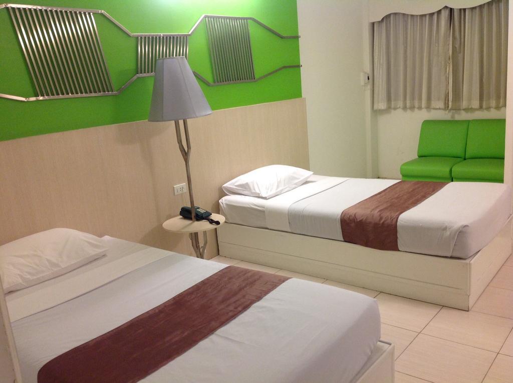Hotel Highway Chiang Mai