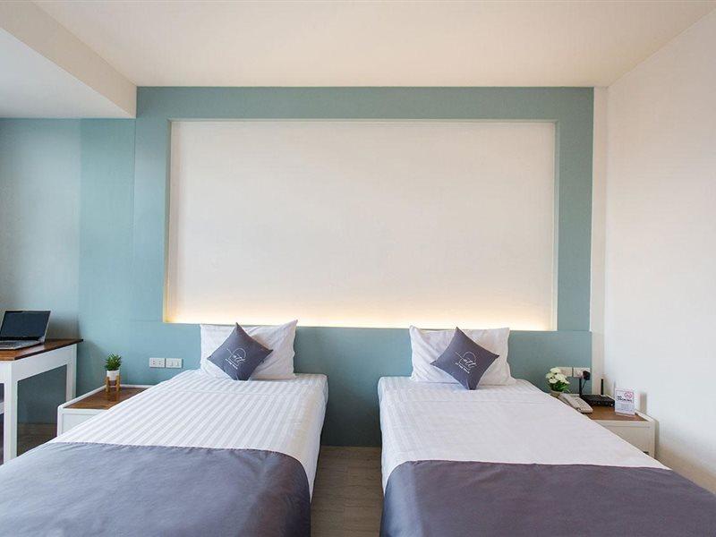 Hotel At The Train 3*