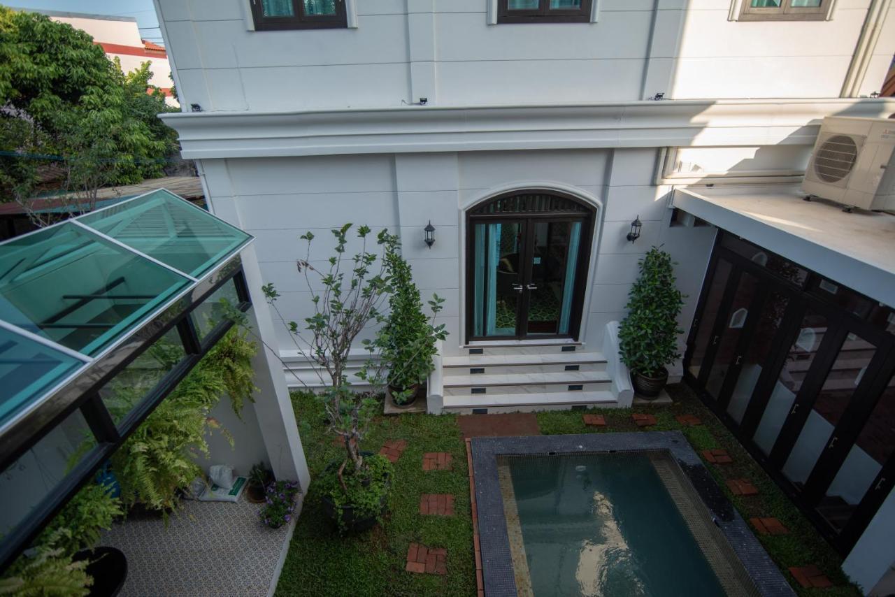 Hotel Nanta Glam Cm & Residences 4*