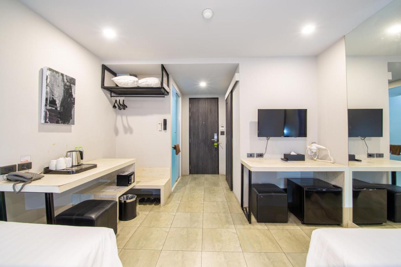 We Terminal Hotel 4*