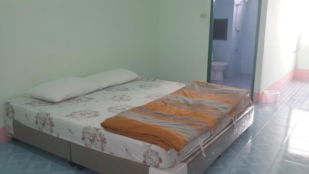 Veerachai Mansion Hotel 2*