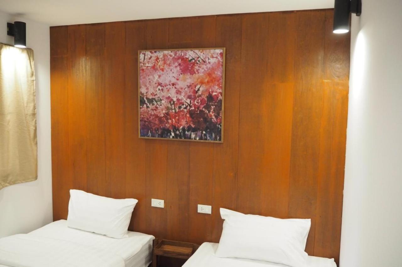 Insight Hostel *