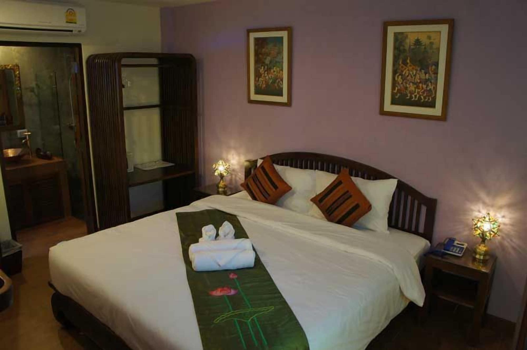 Boutique House Hotel 3*