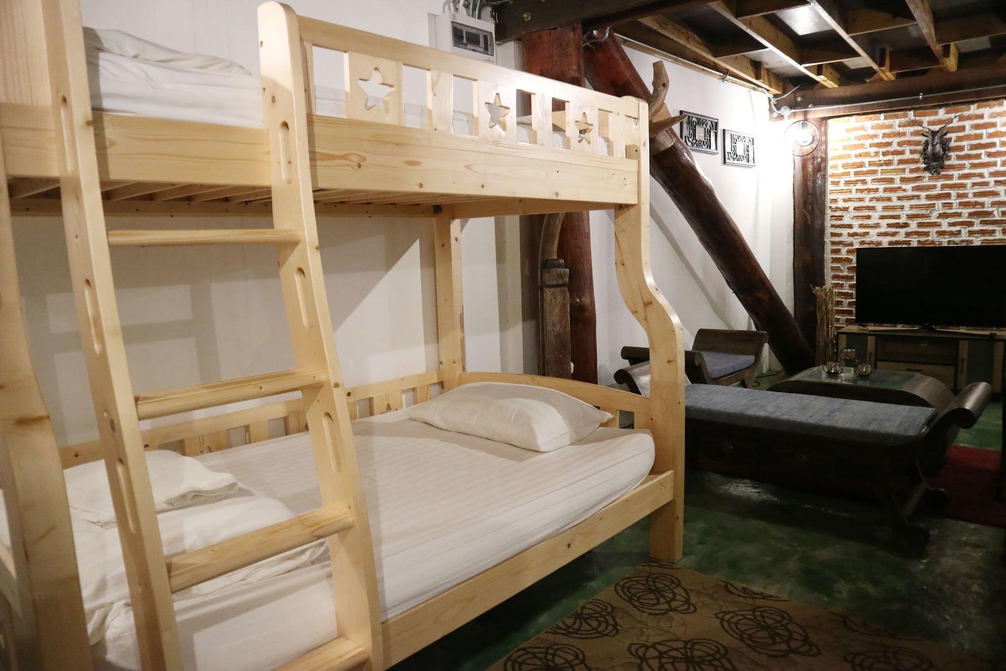 Loghome Boutique