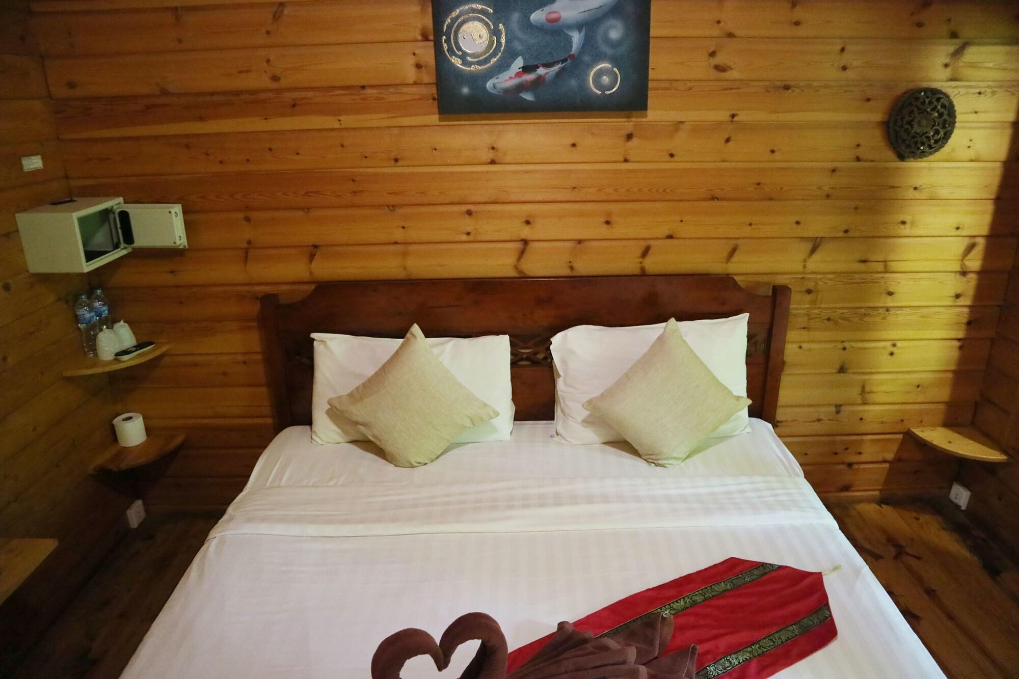 Loghome Boutique Chiang Mai