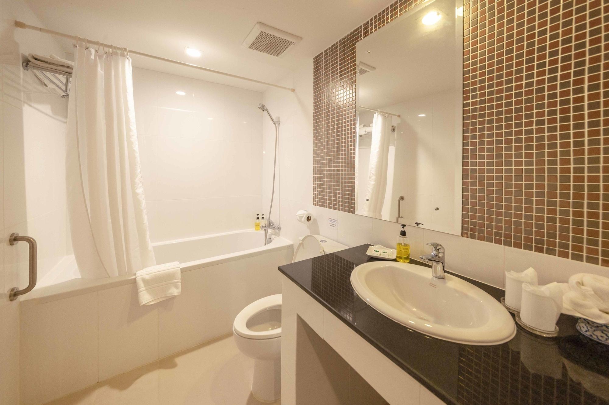 Garden Hotel 3*