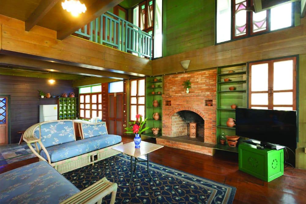 The Imperial & Sports Club 4*