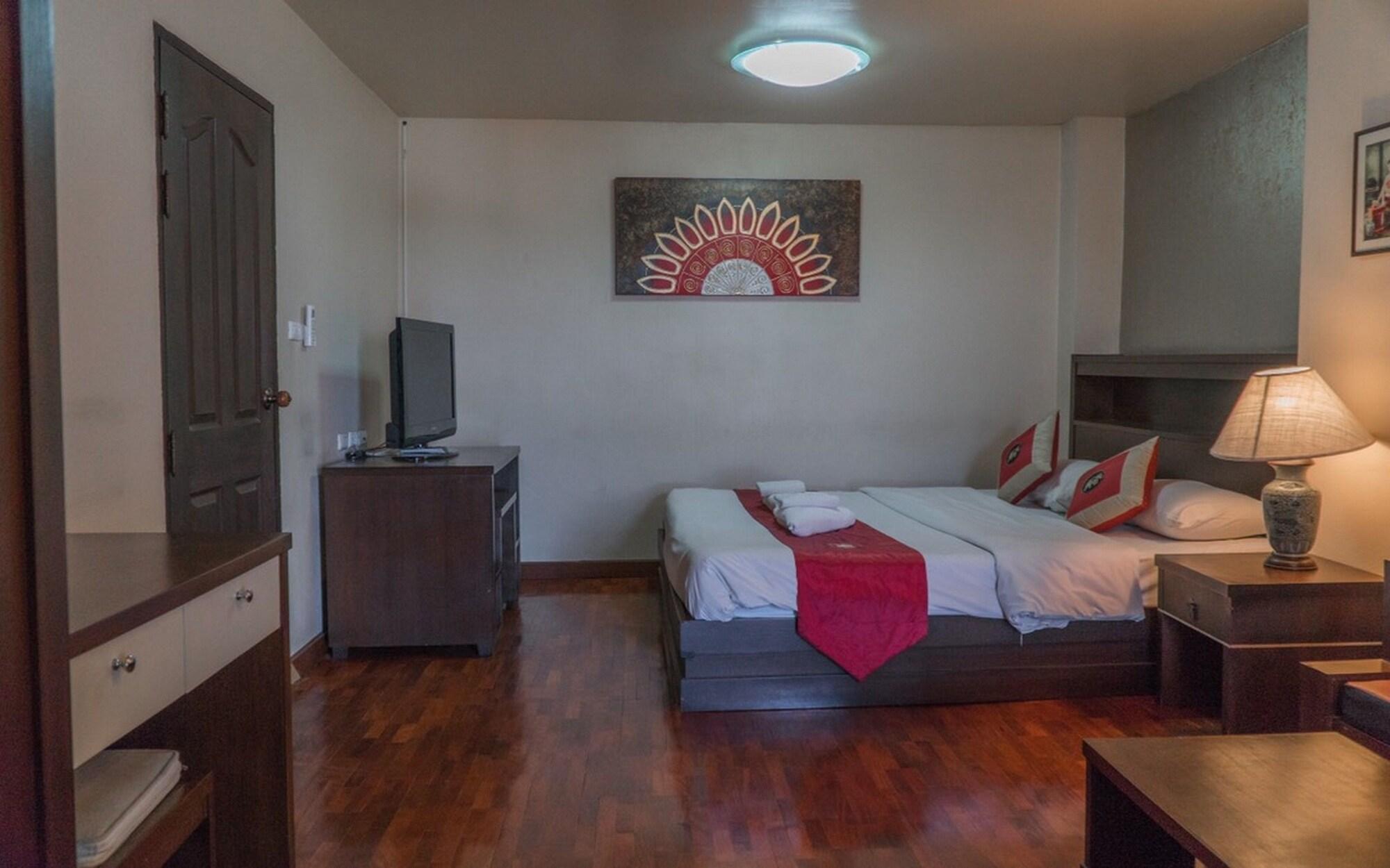Hotel Noble Place Chiangmai 3*