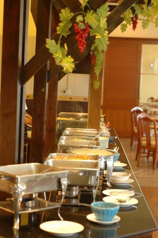 Hotel Royal Lanna Chiang Mai