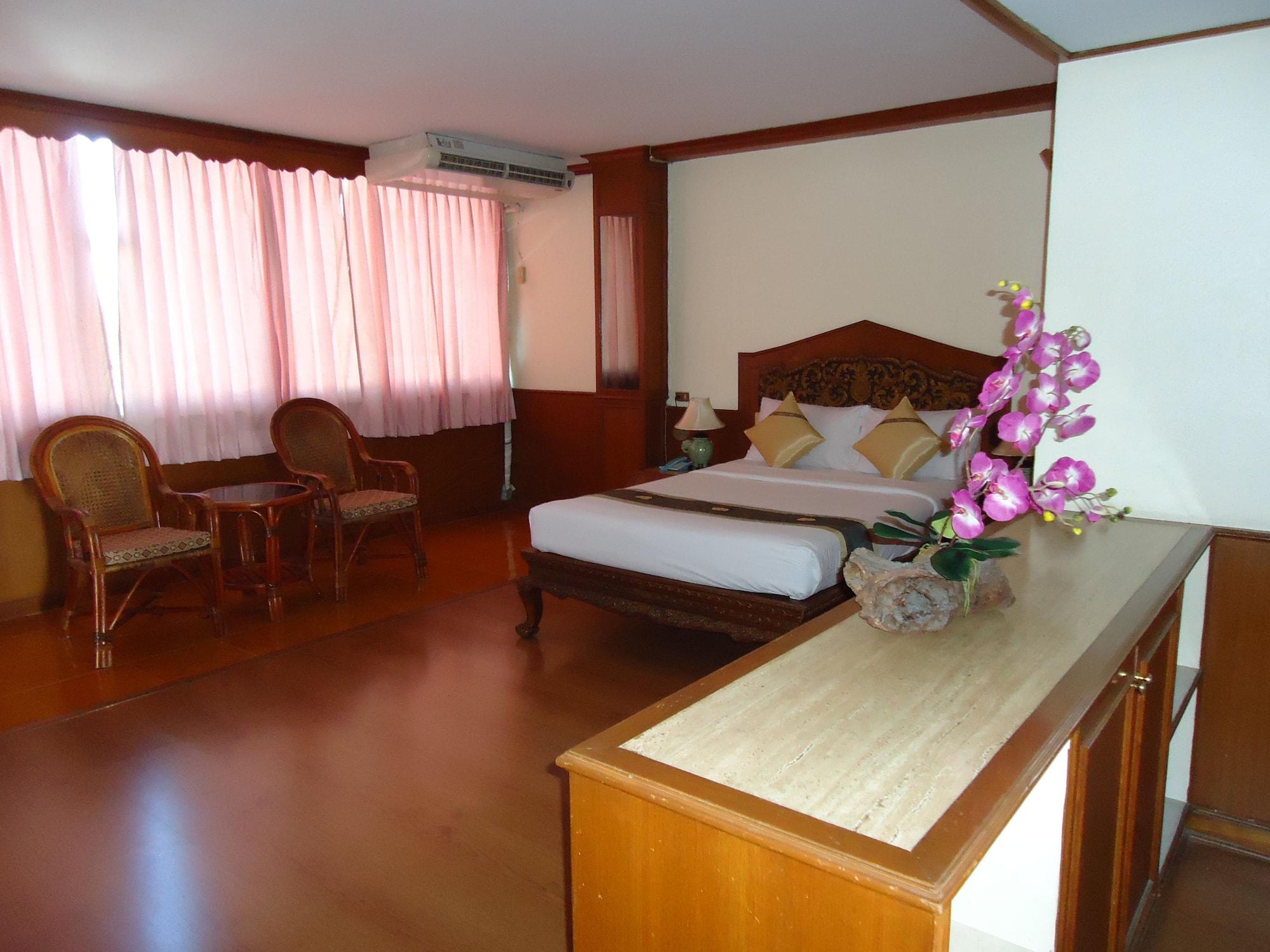 Top North Hotel 3*