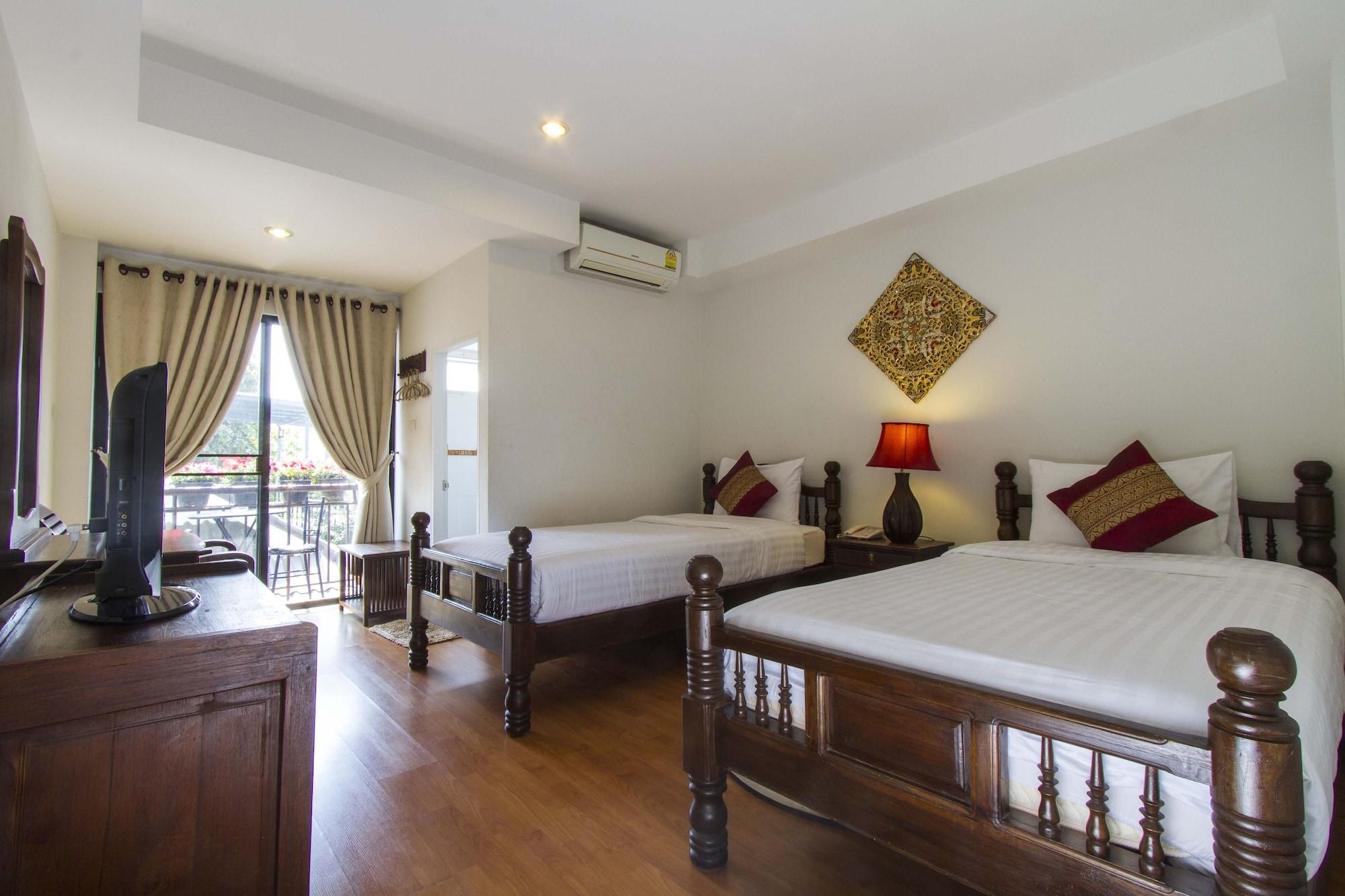 Rachamankha Flora House 2*