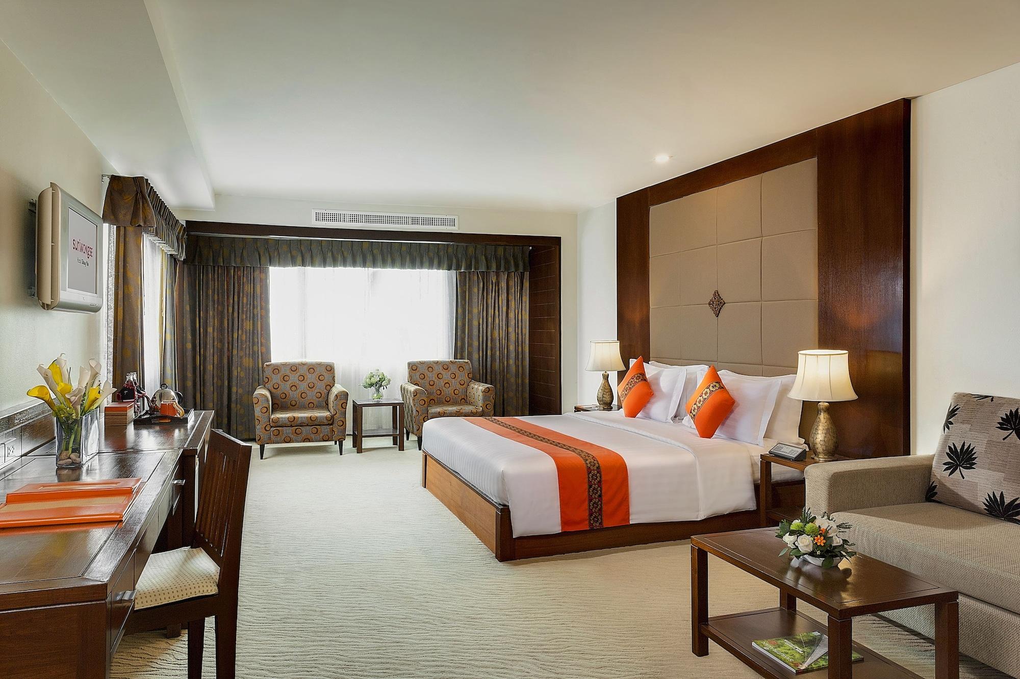 Movenpick Suriwongse 4* Chiang Mai