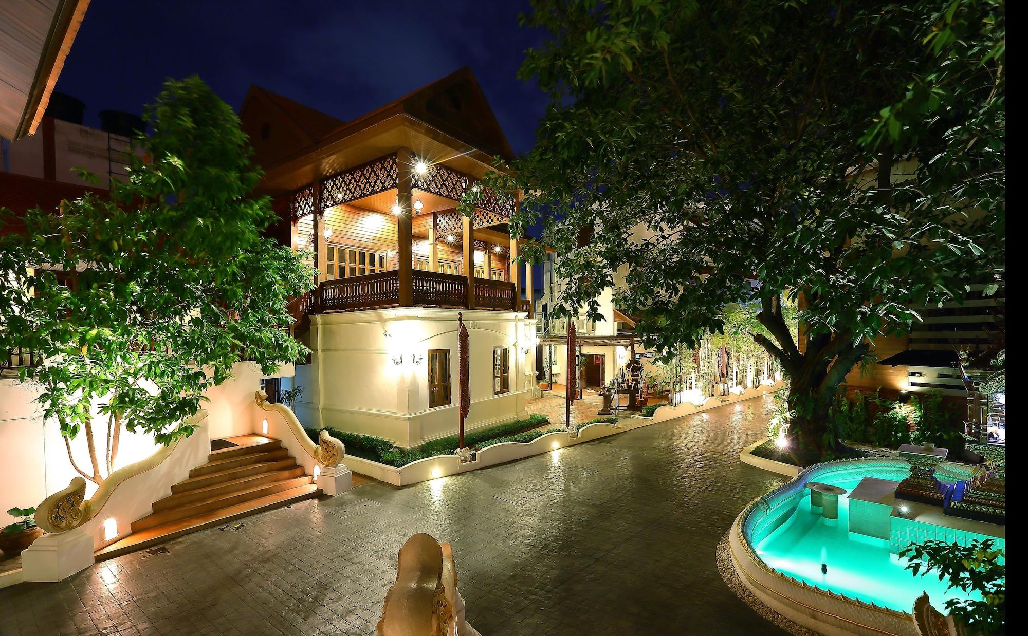 Hotel De Naga Hotel,