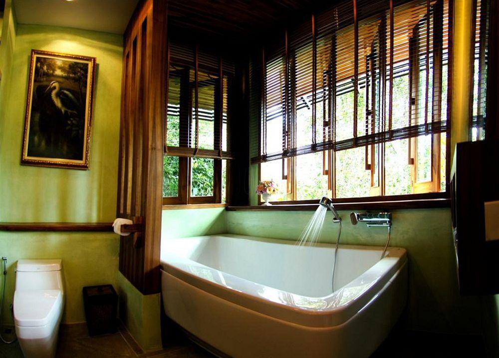 32 Coffee Hill & Chiang Mai