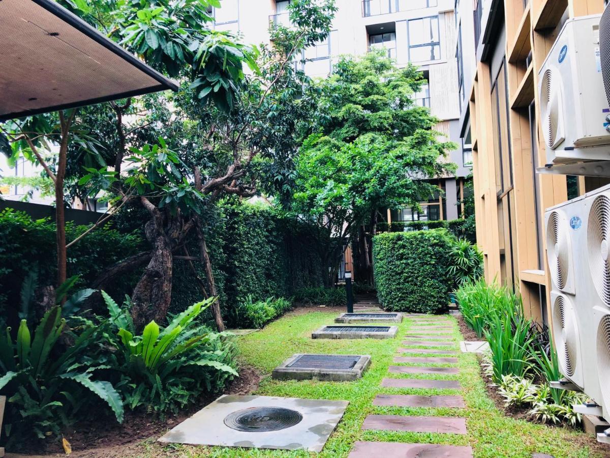 Apartment Palm Springs Nimman Fountain Condominium By Merryland Chiang Mai
