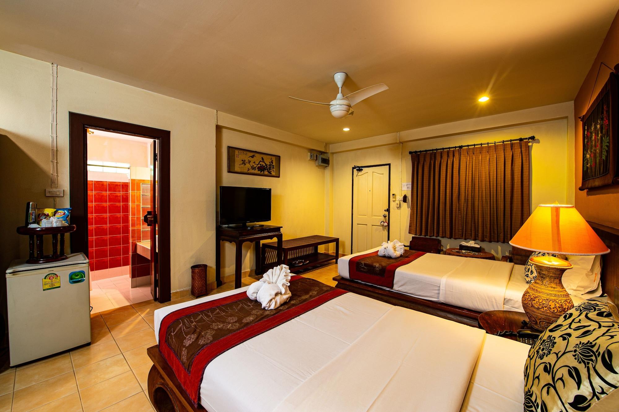 Hotel Tadkham Village, 3*