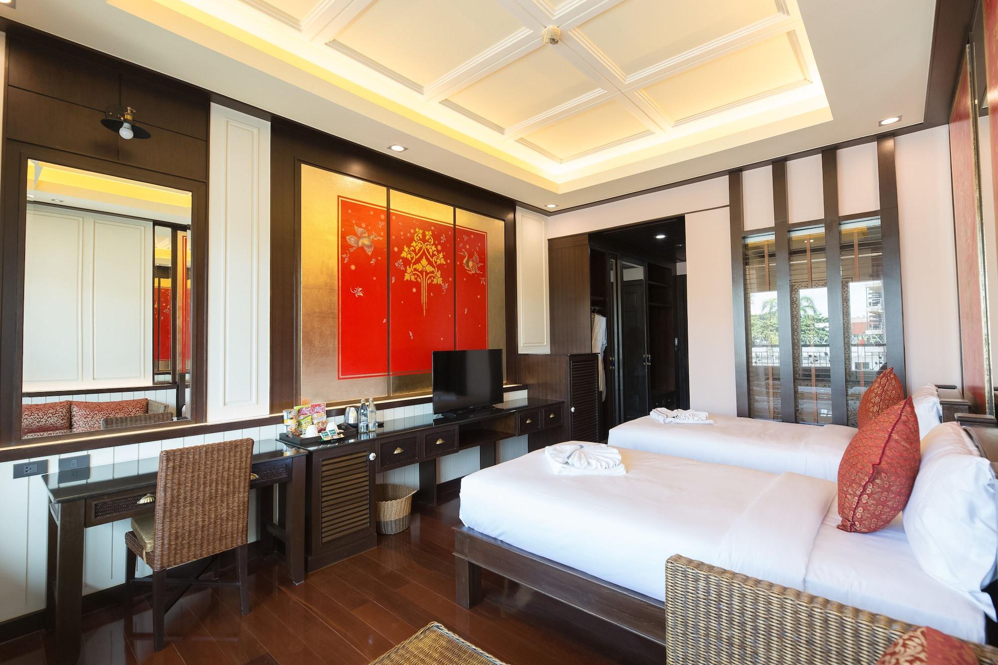 Floral Thapae Gate Chiangmai Hotel 4*