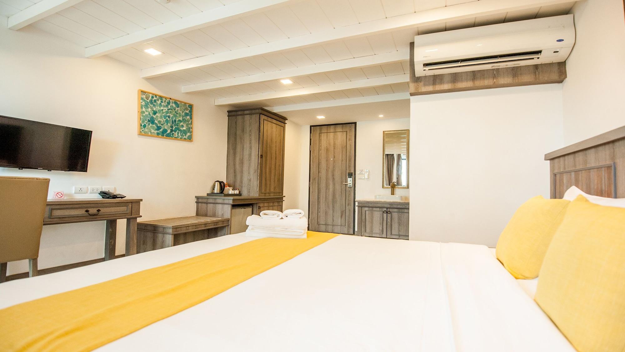 Hotel Riverside Floral 4*