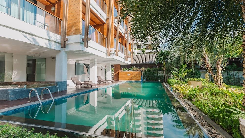Riverside Floral 4* Chiang Mai