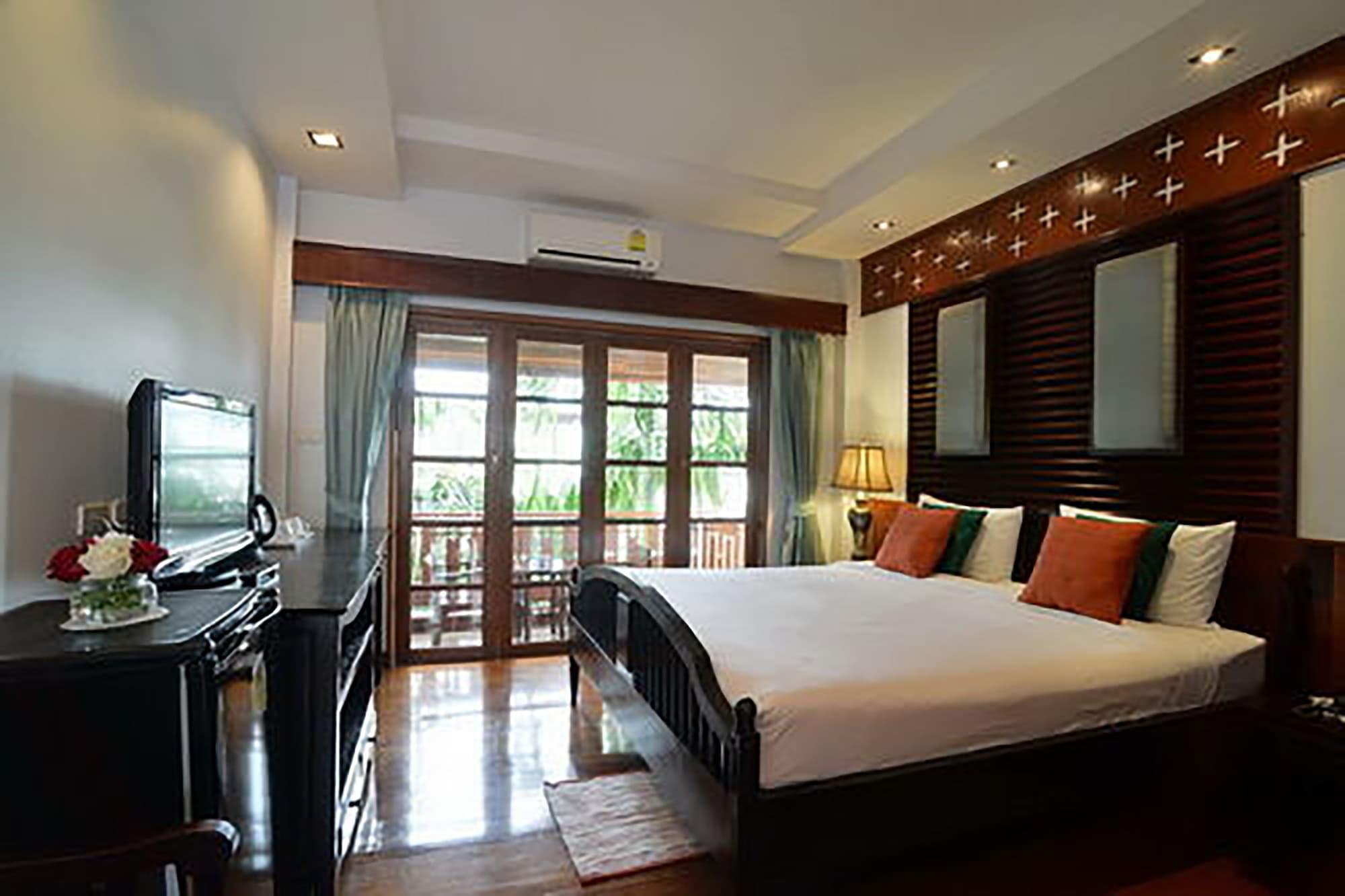 Sripat Sha Extra Hotel