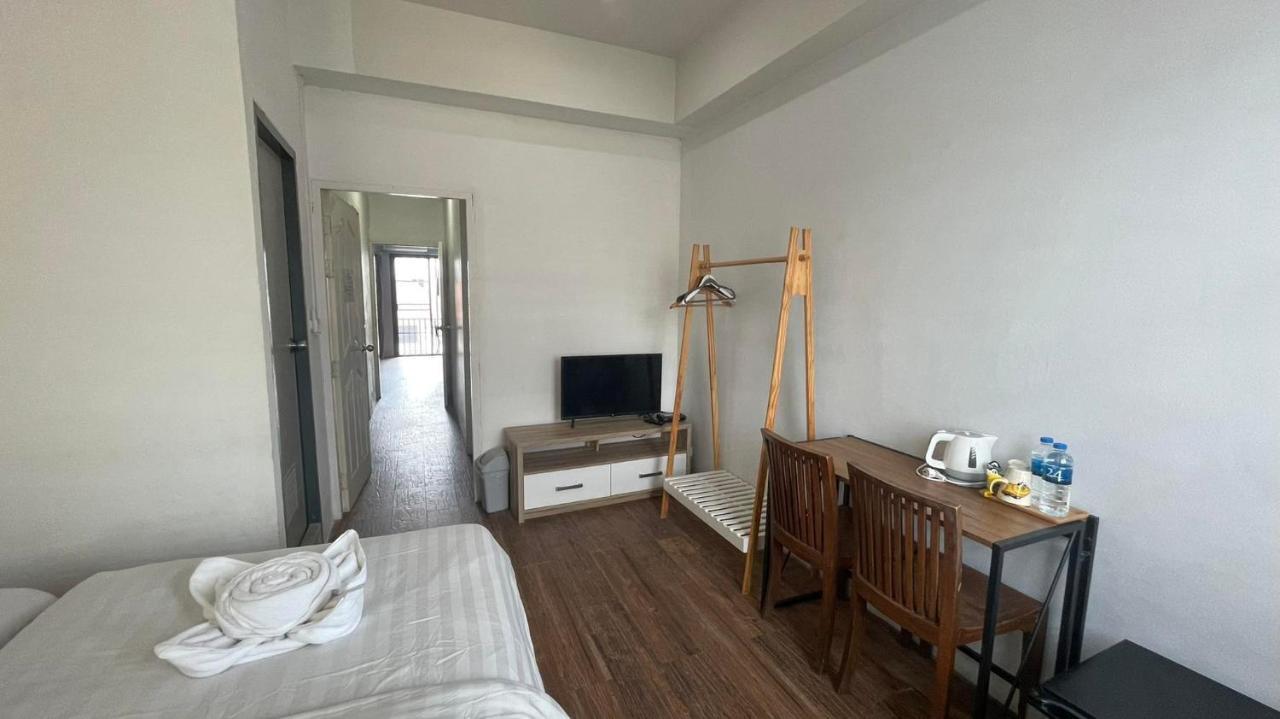 Bake Hostel Chiang Mai