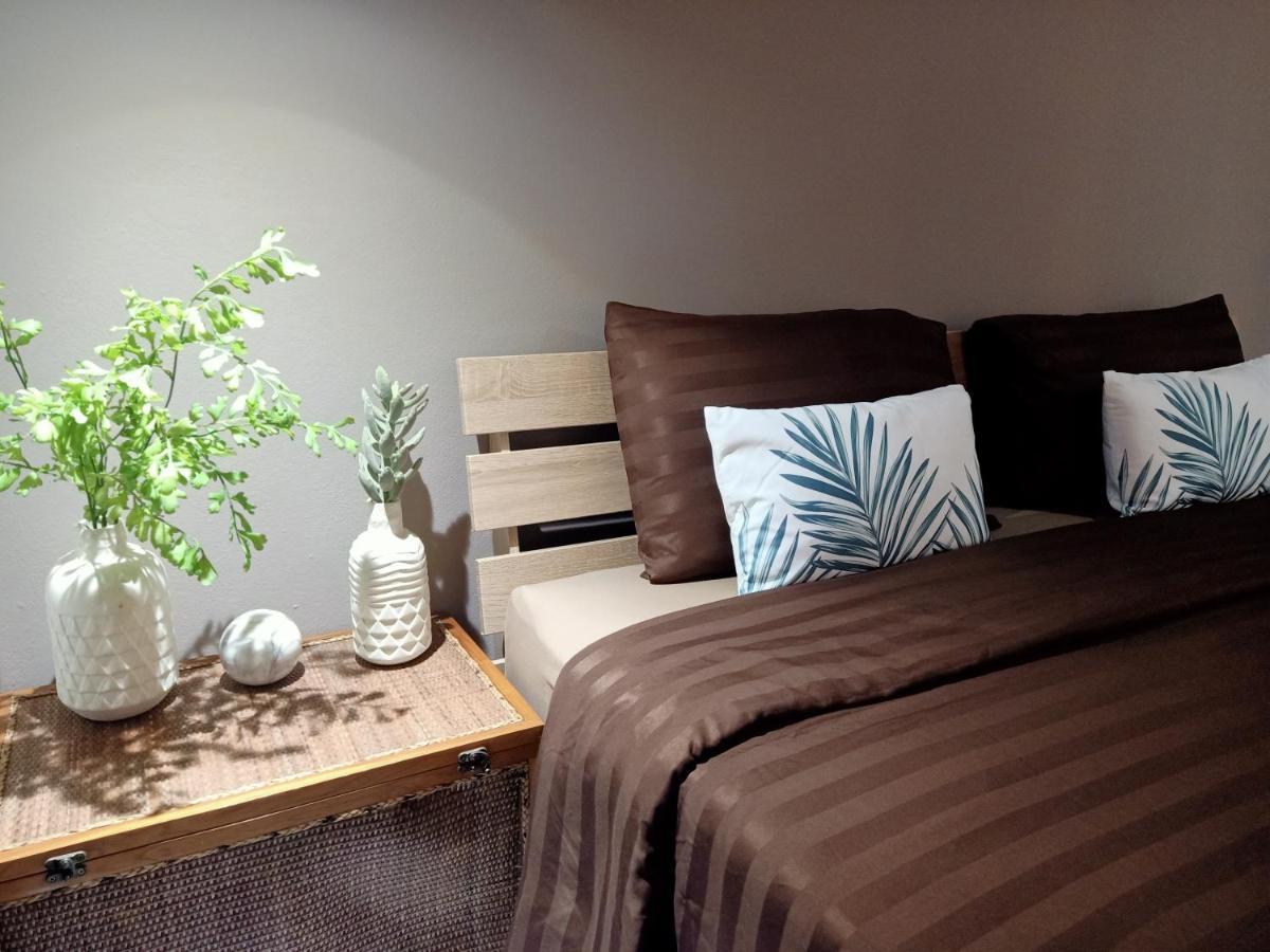 Apartment 8th House @ Center Of Chiangmai Old Town *