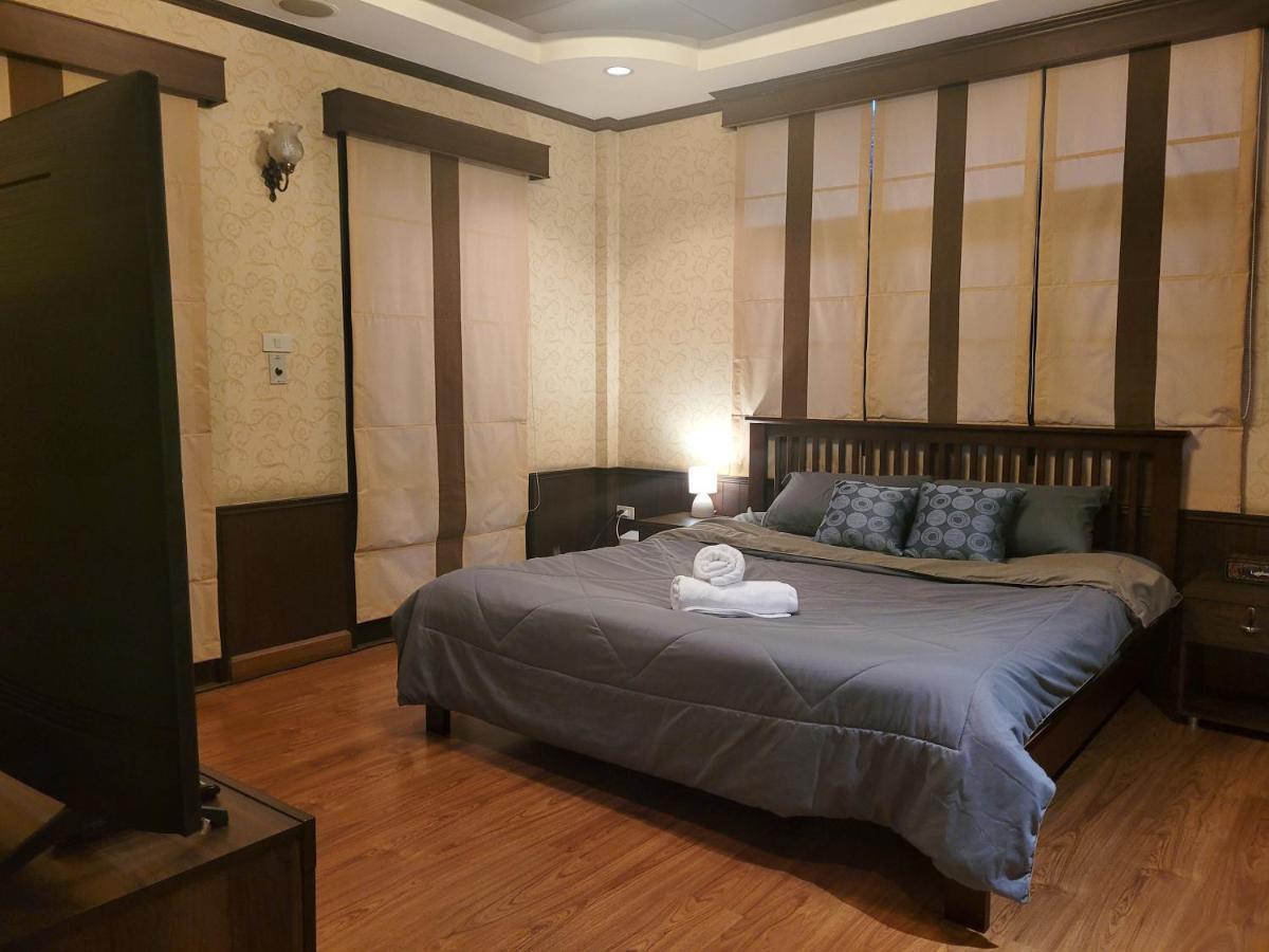 Baan Weekday At Chiangmai Old Town * Chiang Mai