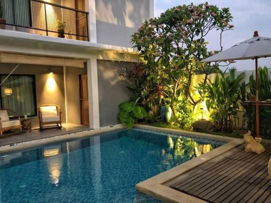 Villa Chiangmai清迈 Cozy Pool 8rooms *
