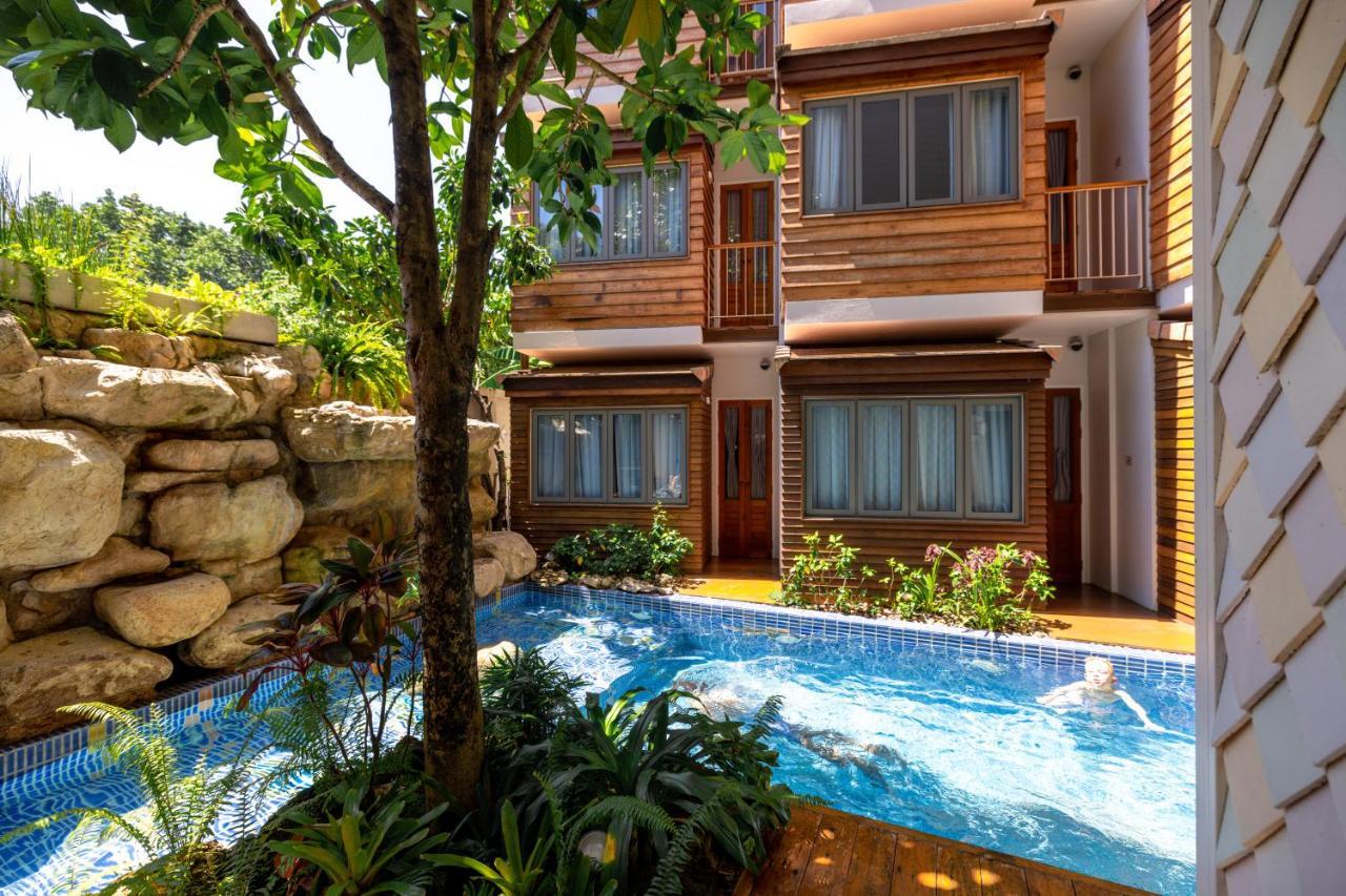 Pastell Oldtown Hotel 4*